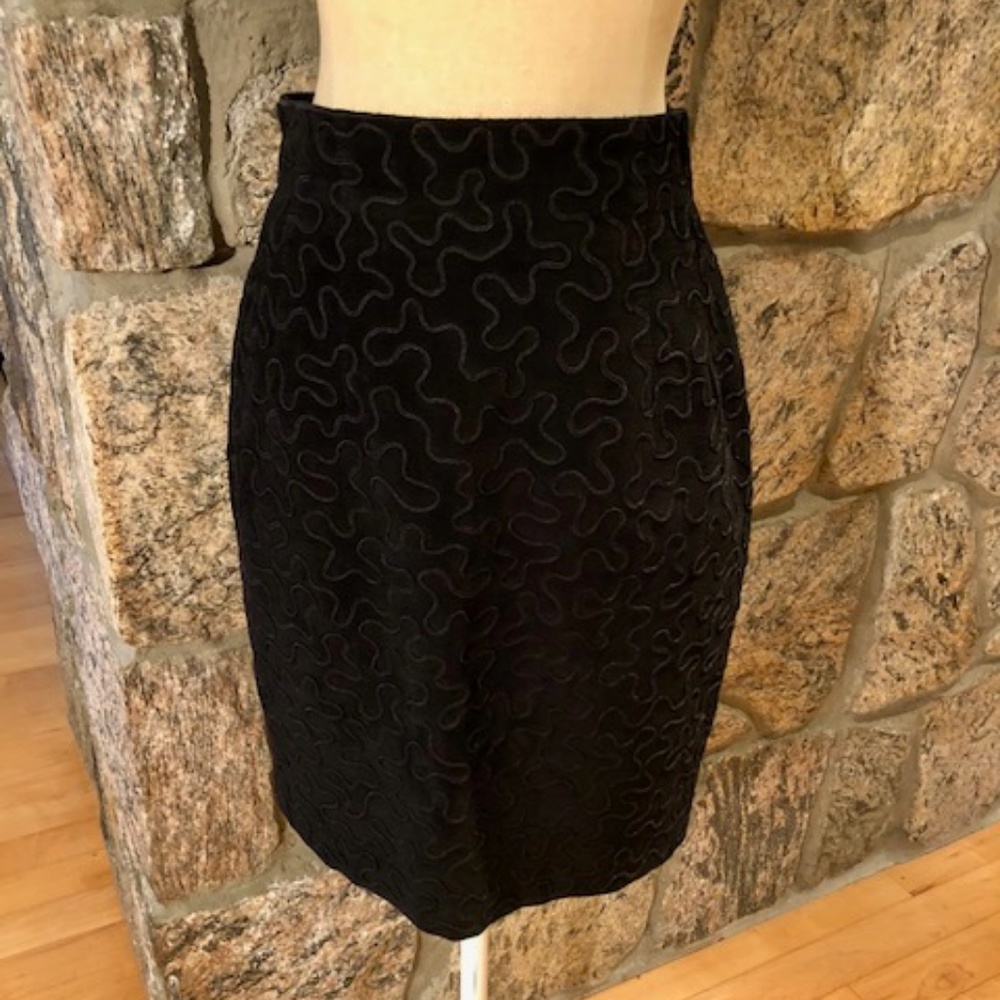 Maxima Vintage Suede Skirt - Size 10